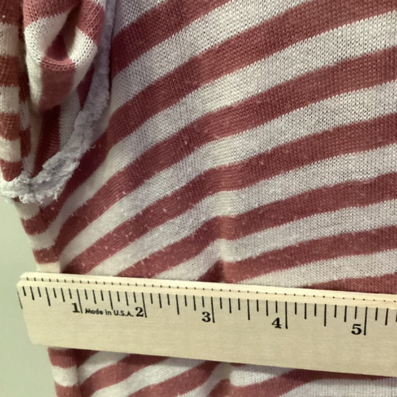 Jolt Pink Striped Hi Low Hem Knit Top XL Lightweight Lace Back Insert Soft Flowy - Picture 11 of 14